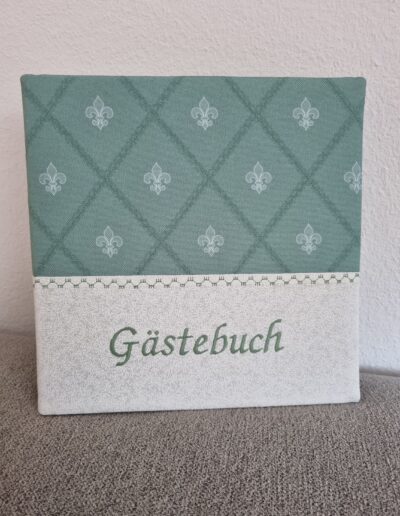genähte Hülle für Gästebuch