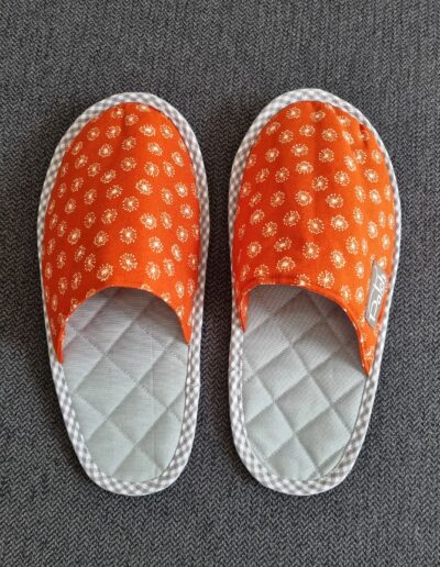 genähte Hausschlapfn