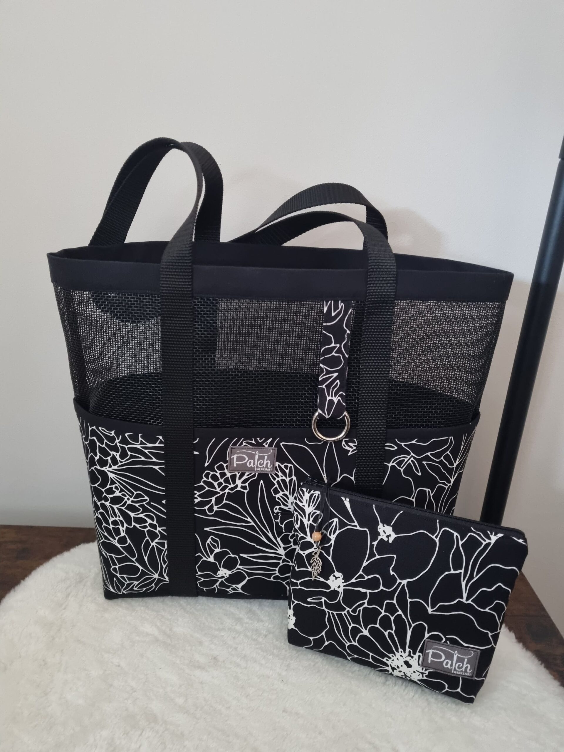 Gittertasche